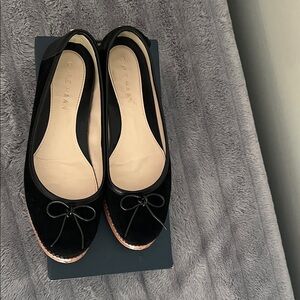 Cole Haan Women's Black and Tan Loafers